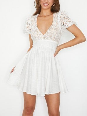 Lana Lace Mini